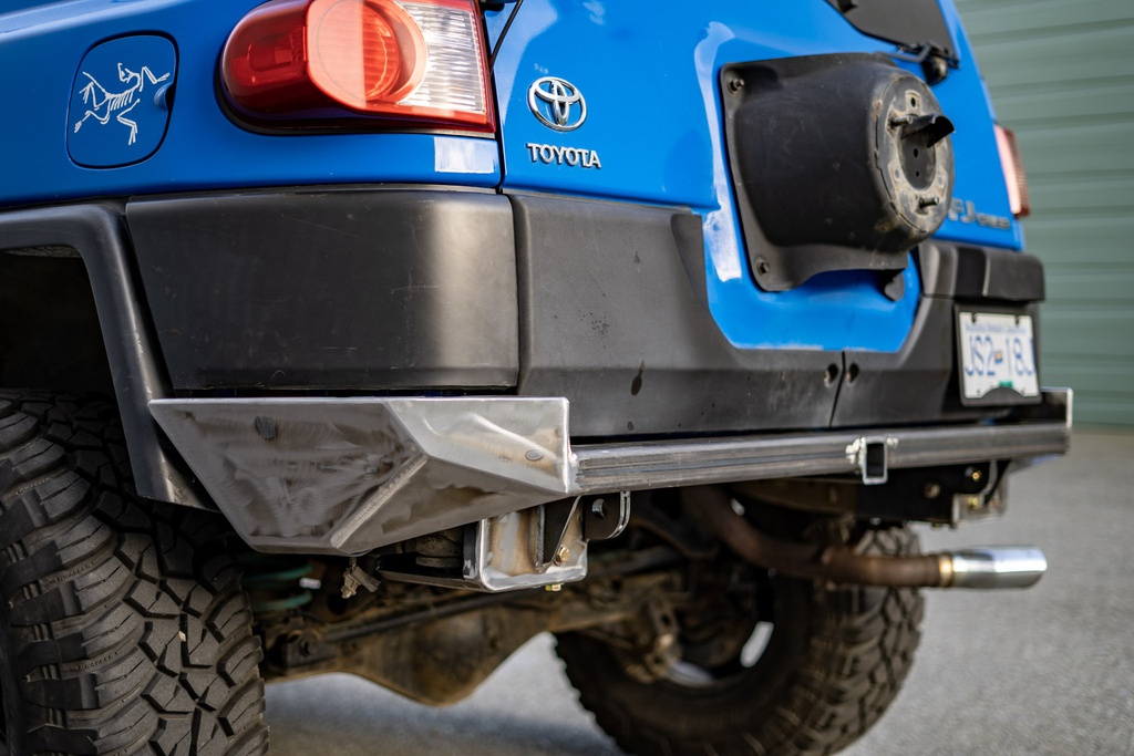 gx470_extreme_clearance_rear_bumper_kit_2