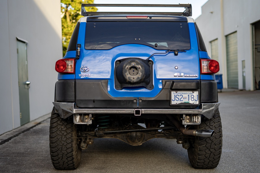 gx470_extreme_clearance_rear_bumper_kit_3