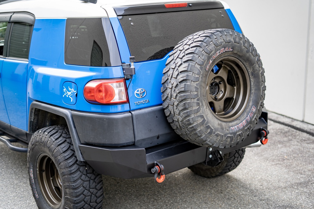 fj_cruiser_high_clearance_rear_bumper_kit_9