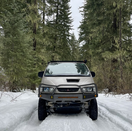 mitsubishi_l400_series_2_delica_high_clearance_front_bumper_kit_10