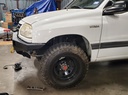 2nd_gen_chevrolet_tracker_high_clearance_front_bumper_kit_2