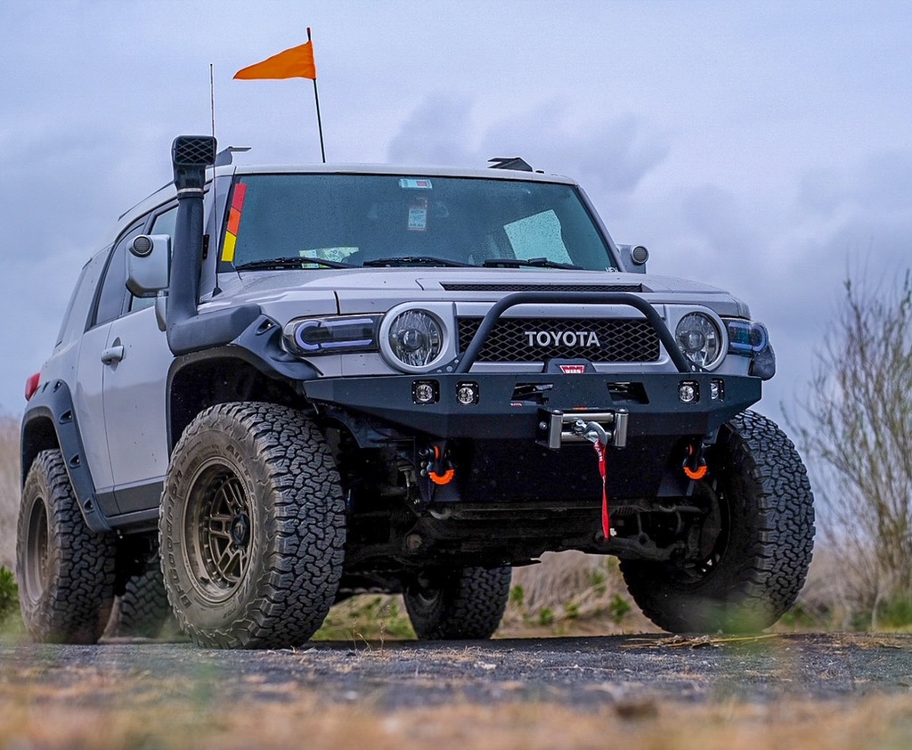 fj_cruiser_high_clearance_front_bumper_kit_7