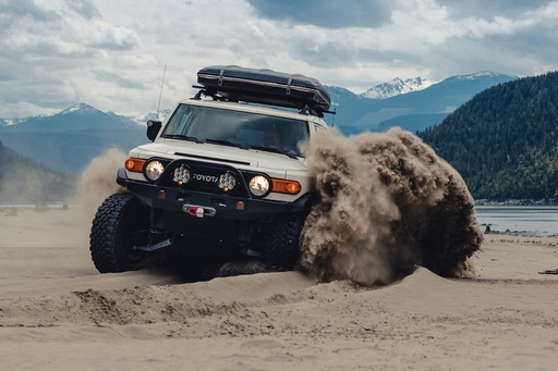 fj_cruiser_high_clearance_front_bumper_kit_18