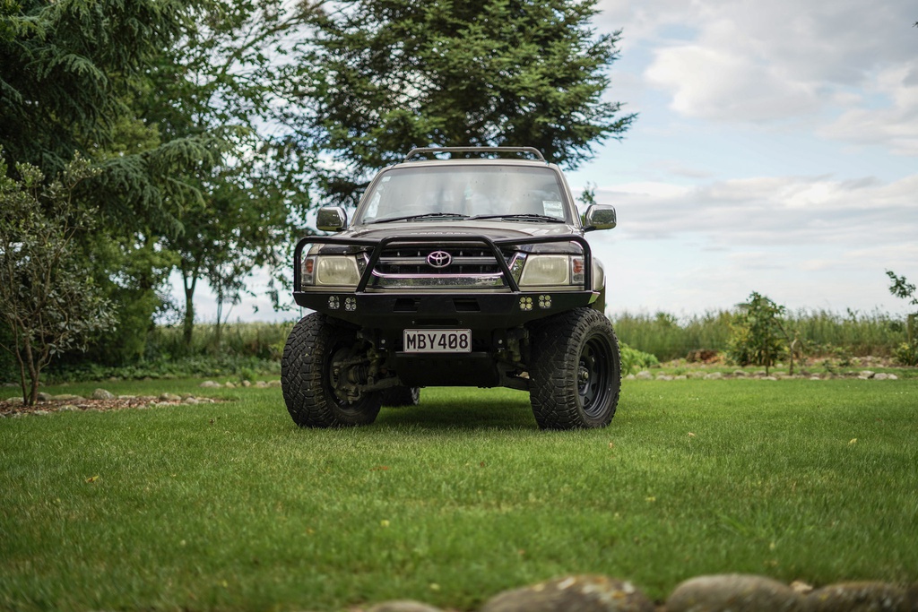 6th_gen_hilux_high_clearance_front_bumper_kit_2