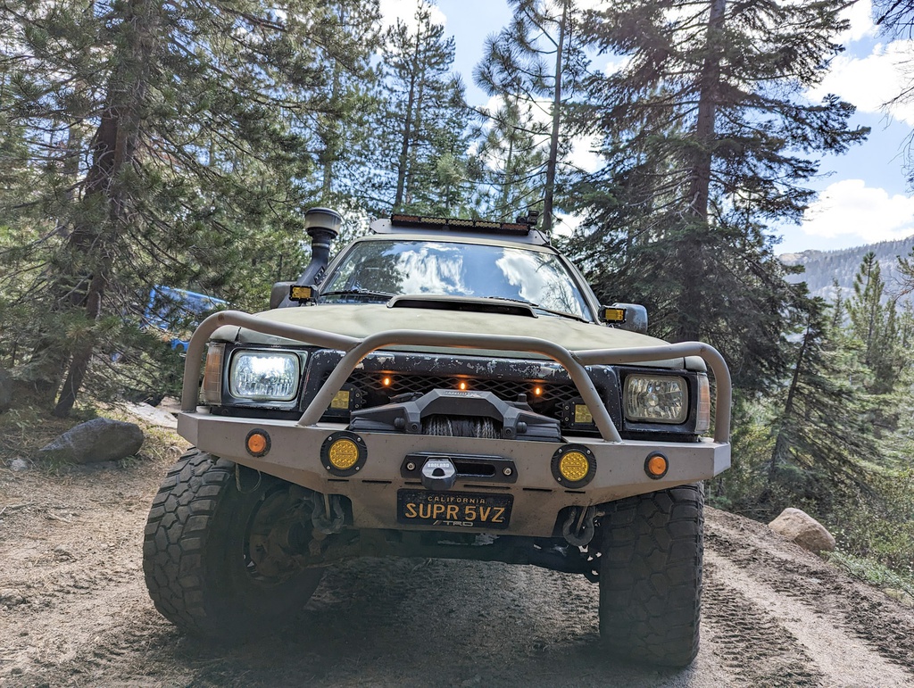 2nd_gen_4runner_/_hilux_surf_high_clearance_front_bumper_kit_3