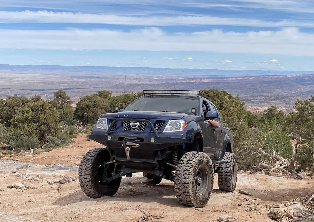 2nd_gen_frontier_high_clearance_front_bumper_kit_13