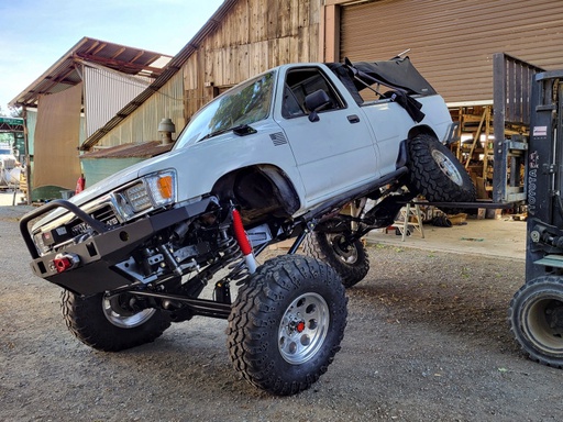 3rd_gen_pickup_/_hilux_high_clearance_front_bumper_kit_3