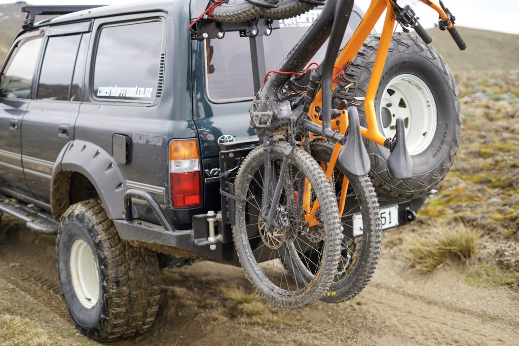swing-away_bike_rack_attachment_12