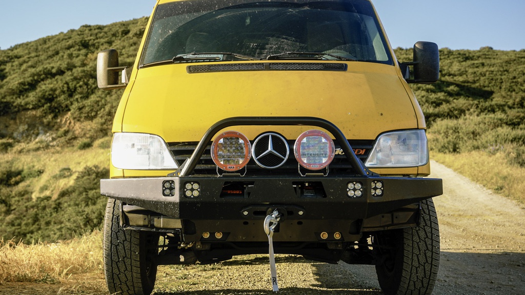 1st_generation_mercedes_sprinter_high_clearance_front_bumper_kit_12